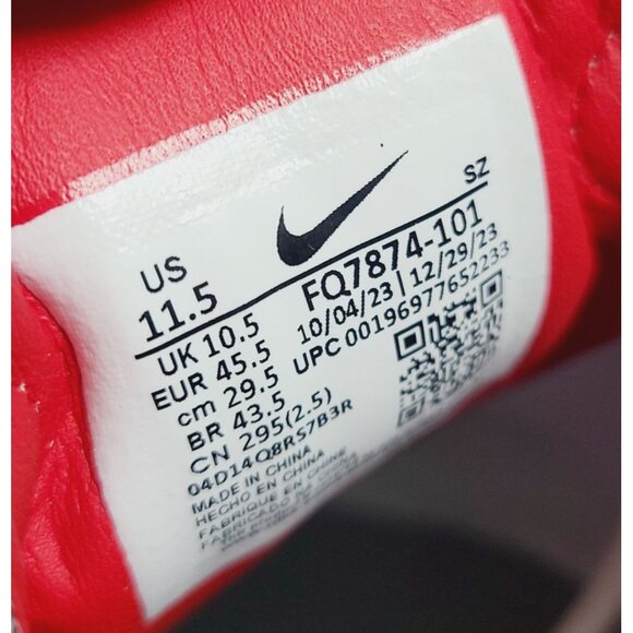 Athletic_Shoes